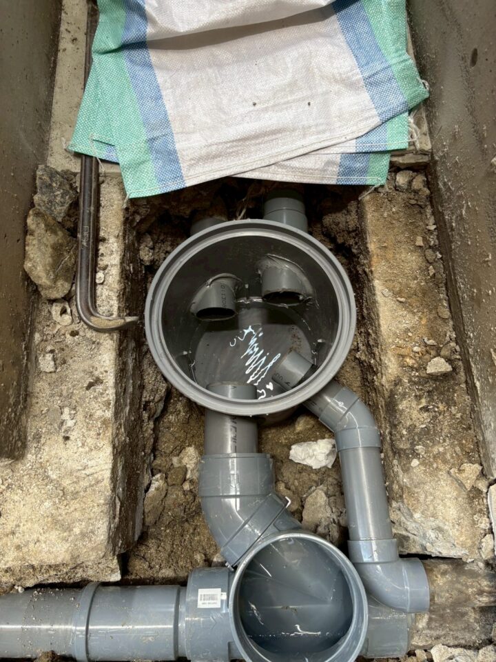 排水トラブルを根本から解決！屋外・屋内の配管を一新｜大阪市鶴見区 K様宅の画像